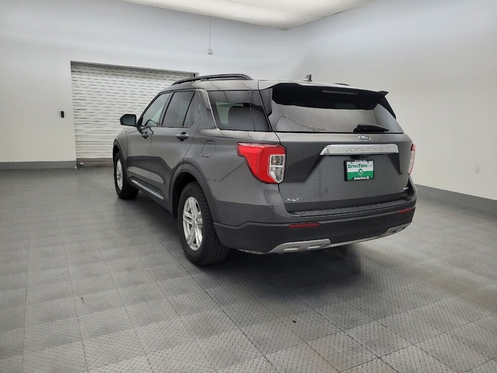 2020 Ford Explorer in Glendale, AZ 85301 - 18143429 5