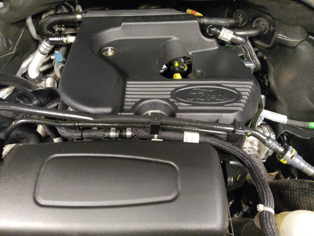 2020 Ford Explorer in Glendale, AZ 85301 - 18143429 30