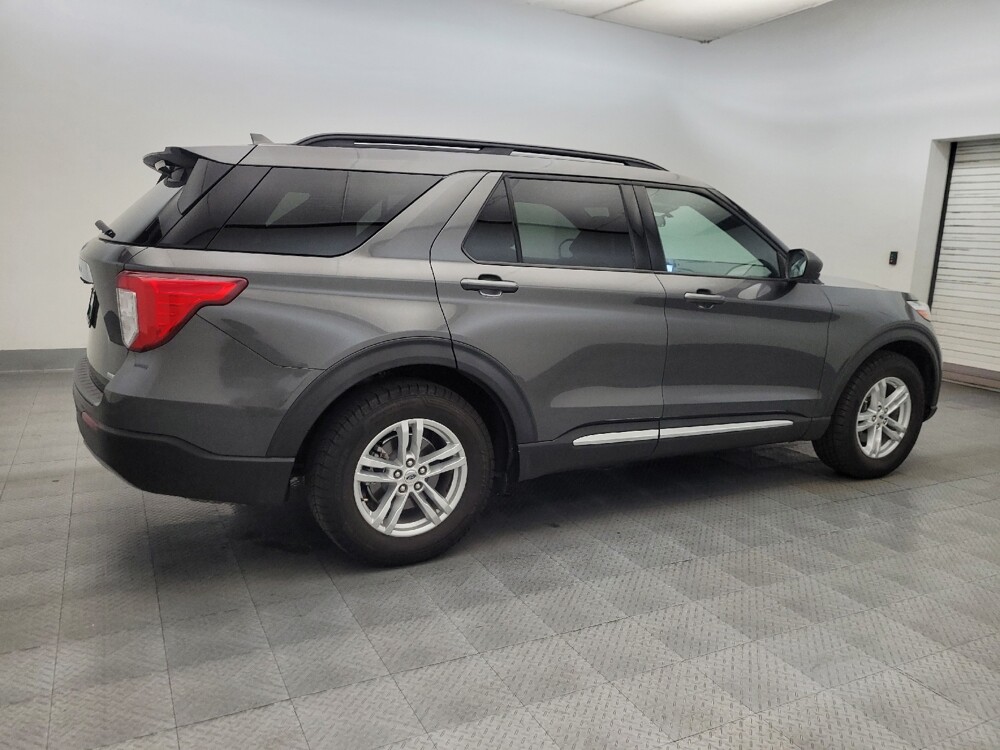 2020 Ford Explorer in Glendale, AZ 85301 - 18143429 10