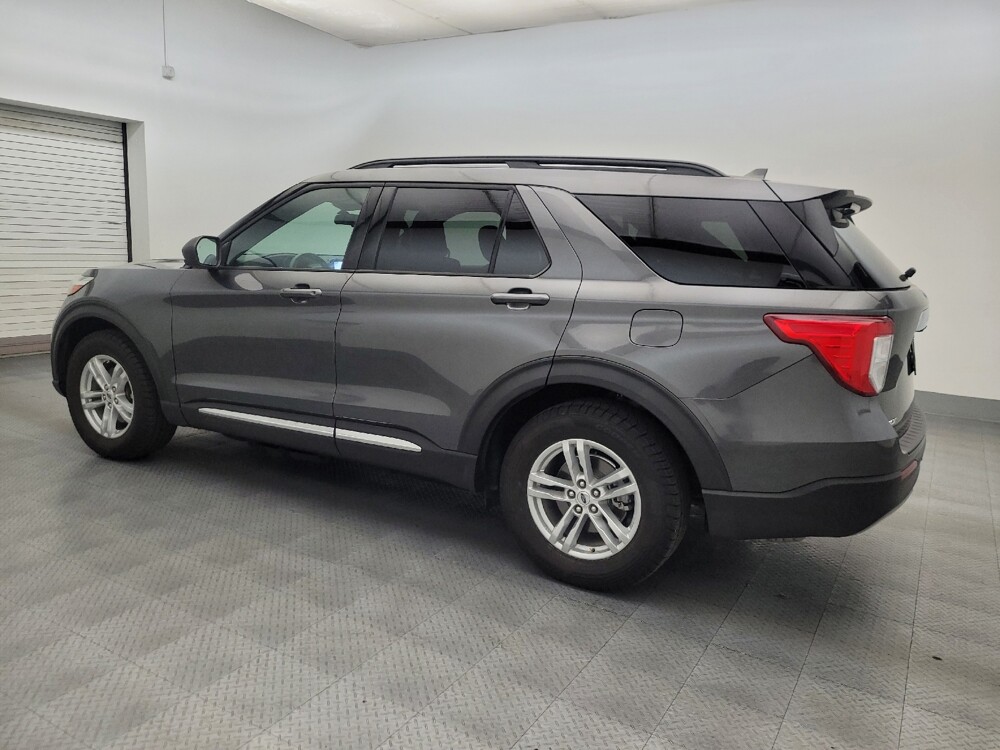 2020 Ford Explorer in Glendale, AZ 85301 - 18143429 3