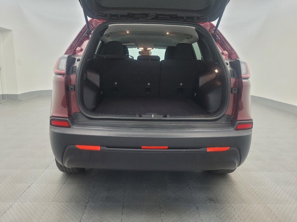 2021 Jeep Cherokee in Glendale, AZ 85301 - 18143430 29