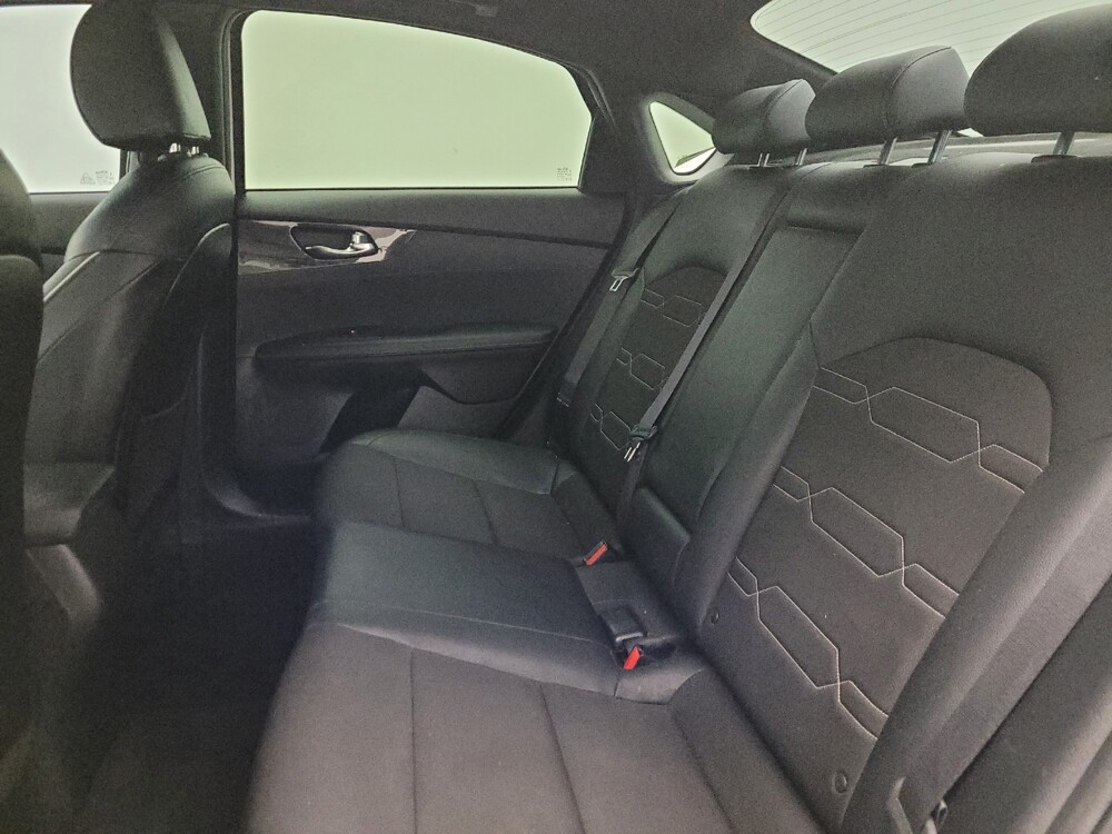 2021 Kia Forte in Chandler, AZ 85225 - 18143432 18