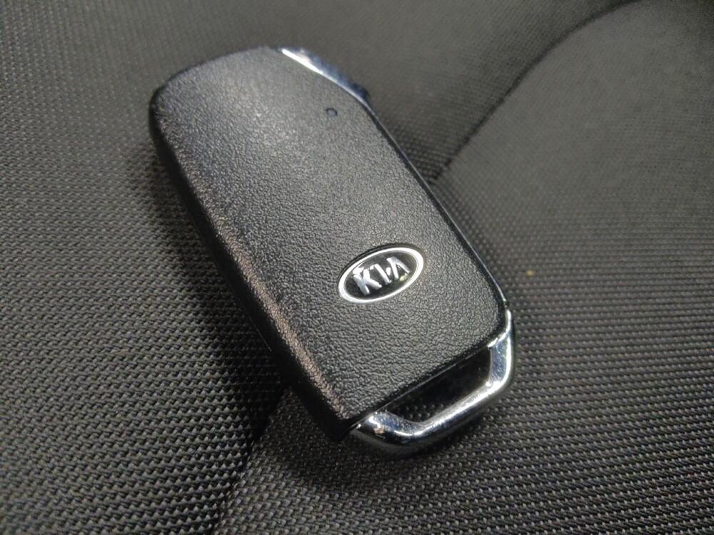 2021 Kia Forte in Chandler, AZ 85225 - 18143432 32