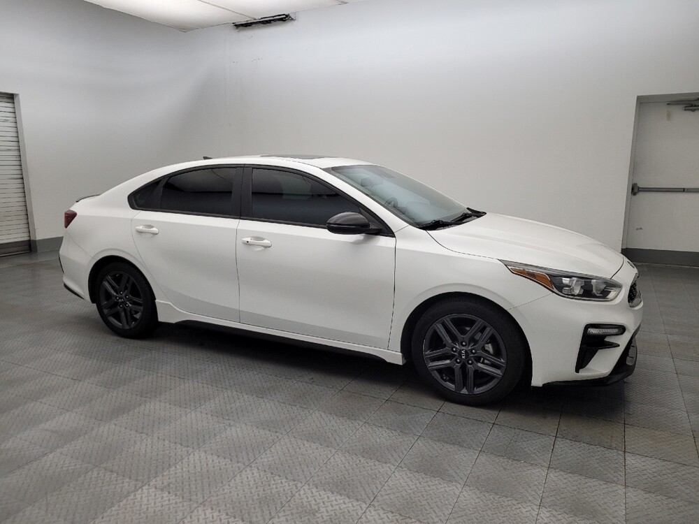 2021 Kia Forte in Chandler, AZ 85225 - 18143432 11