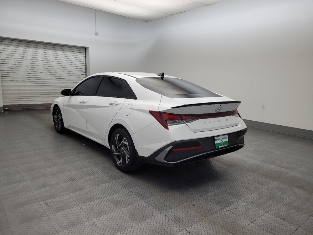 2025 Hyundai Elantra in Phoenix, AZ 85015 - 18143436 5