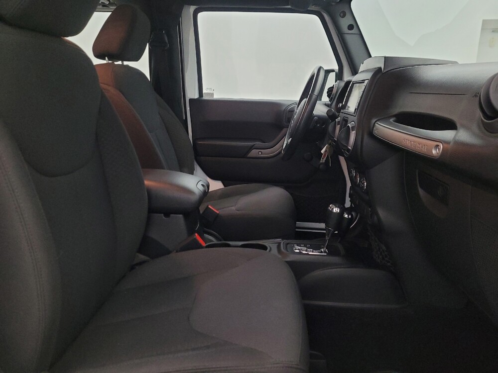 2016 Jeep Wrangler in Phoenix, AZ 85022 - 18143437 21