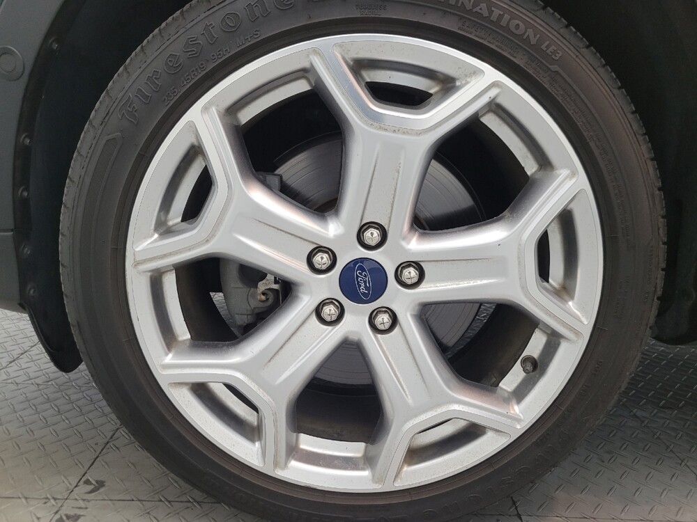 2019 Ford Escape in Chandler, AZ 85225 - 18143438 31