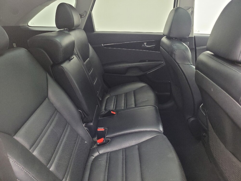 2020 Kia Sorento in Memphis, TN 38128 - 18143444 19