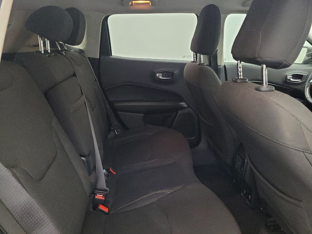 2019 Jeep Compass in Bradenton, FL 34207 - 18143447 19