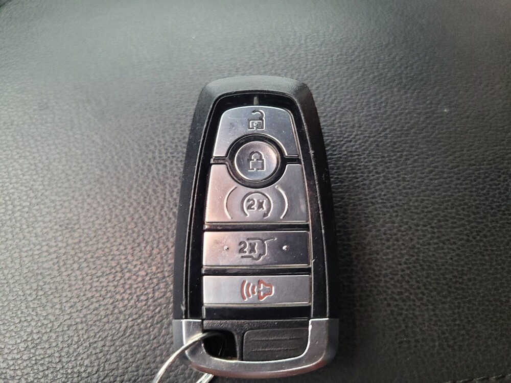 2019 Ford Explorer in Fort Myers, FL 33907 - 18143448 32