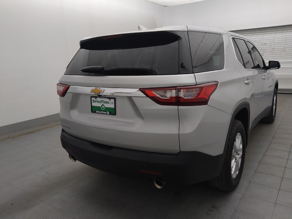 2021 Chevrolet Traverse in Clearwater, FL 33764 - 18143457 9