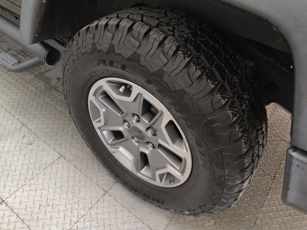 2015 Jeep Wrangler in Houston, TX 77074 - 18143459 31