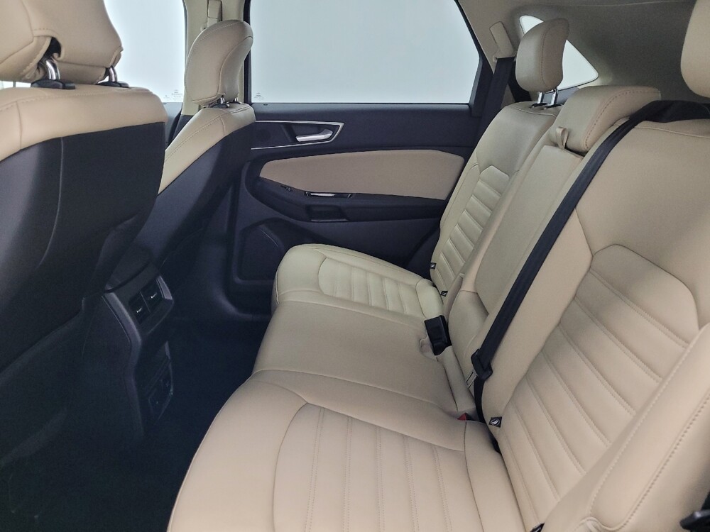 2018 Ford Edge in Las Vegas, NV 89104 - 18143460 18
