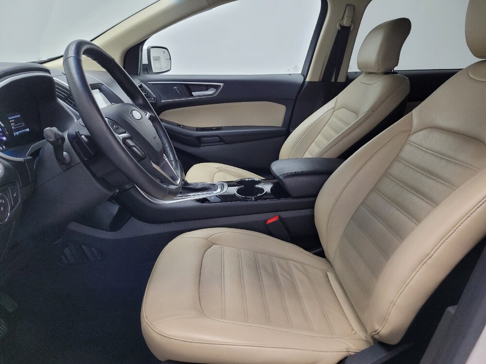 2018 Ford Edge in Las Vegas, NV 89104 - 18143460 17