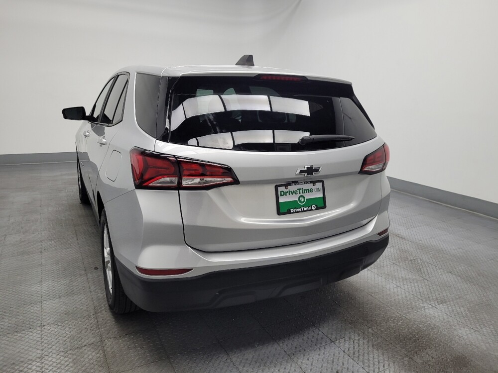 2022 Chevrolet Equinox in Las Vegas, NV 89102 - 18143461 5