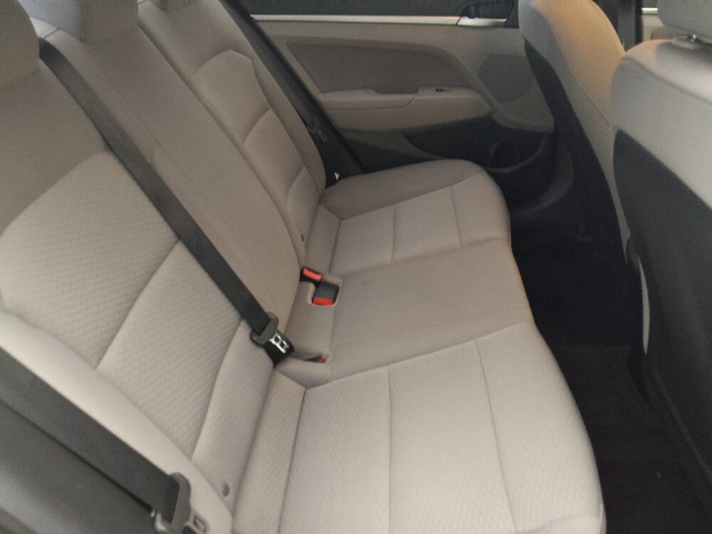 2019 Hyundai Elantra in Tallahassee, FL 32304 - 18143465 19