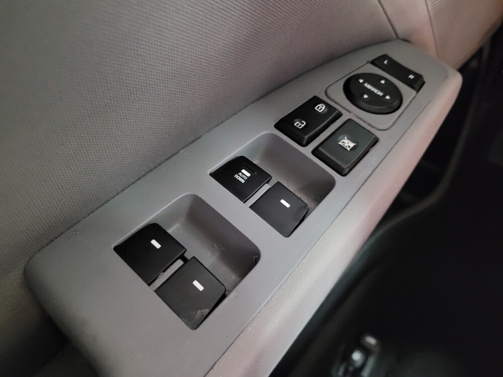 2019 Hyundai Elantra in Tallahassee, FL 32304 - 18143465 27