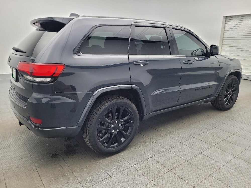 2018 Jeep Grand Cherokee in Savannah, GA 31419 - 18143470 9