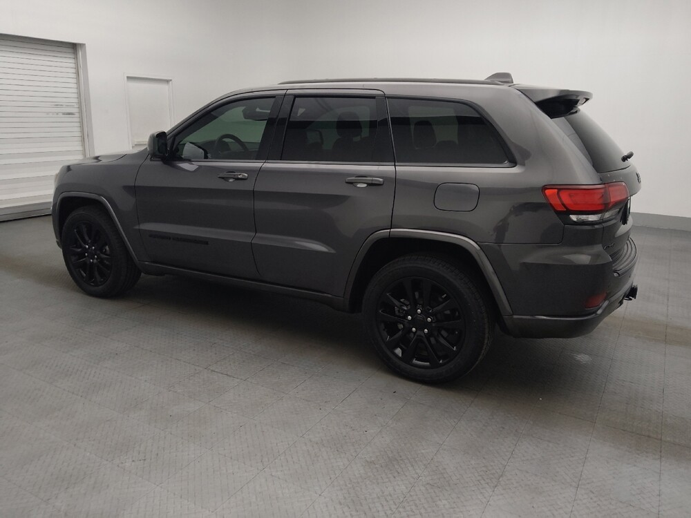 2019 Jeep Grand Cherokee in Orlando, FL 32808 - 18143477 3