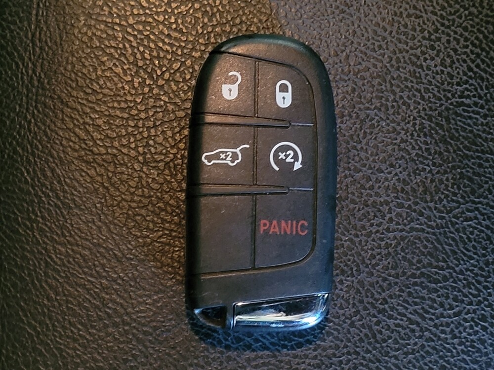 2020 Jeep Compass in Sanford, FL 32773 - 18143479 32