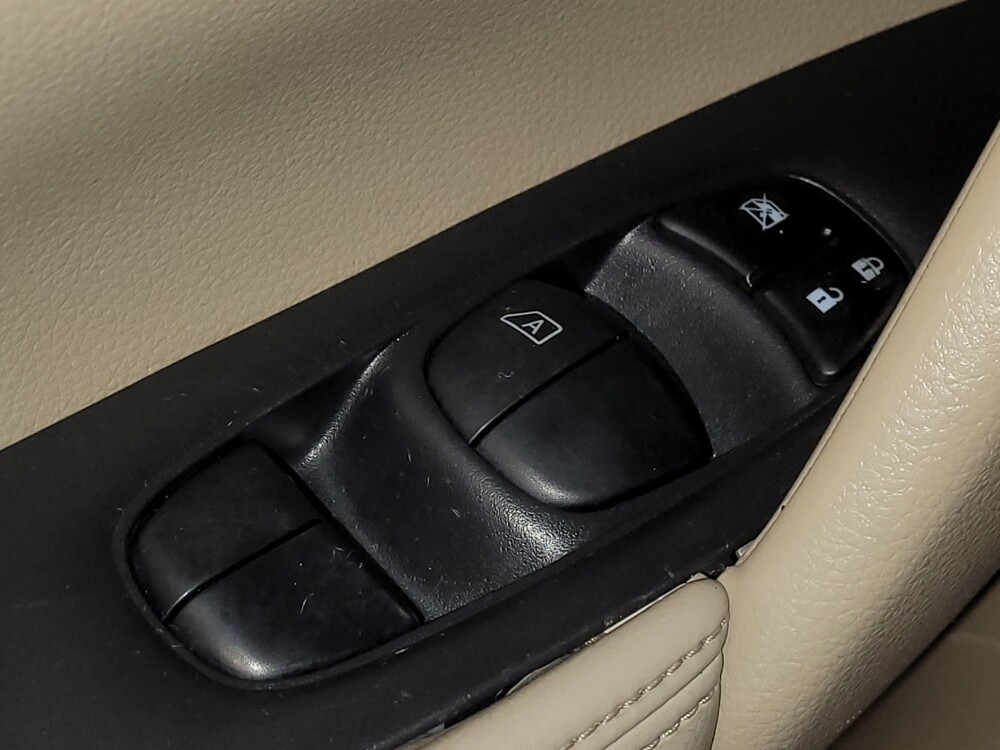 2015 Nissan Rogue in Savannah, GA 31419 - 18143481 27