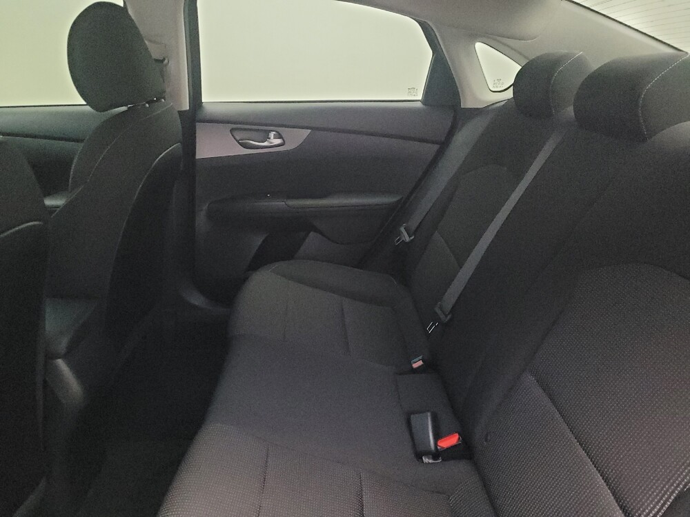 2020 Kia Forte in Jacksonville, FL 32225 - 18143483 18