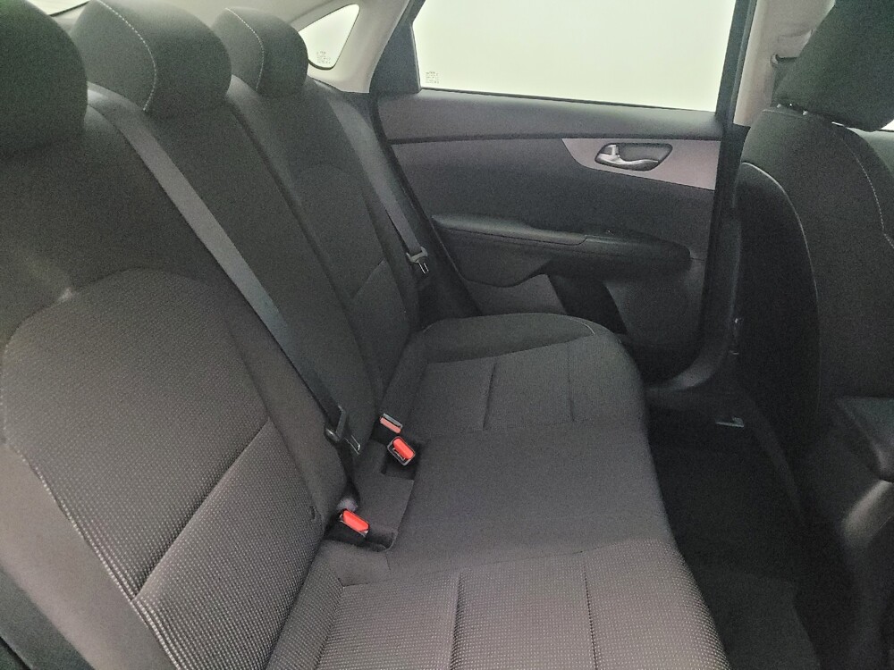 2020 Kia Forte in Jacksonville, FL 32225 - 18143483 19