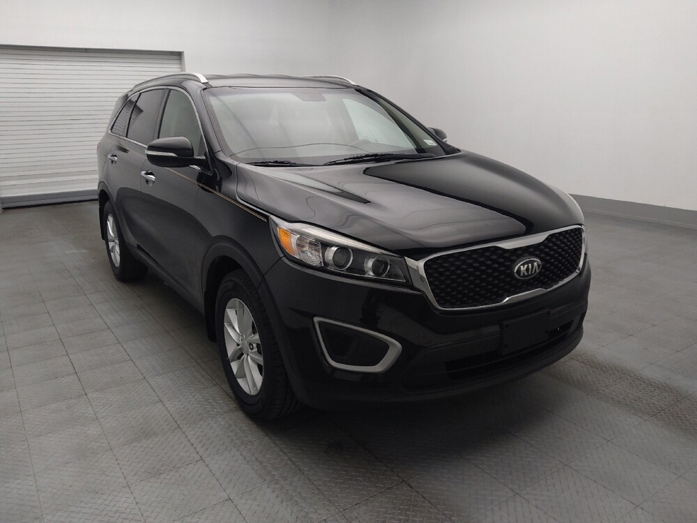 2018 Kia Sorento in Orlando, FL 32808 - 18143485 13