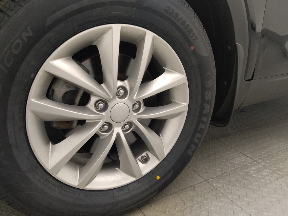 2018 Kia Sorento in Orlando, FL 32808 - 18143485 31