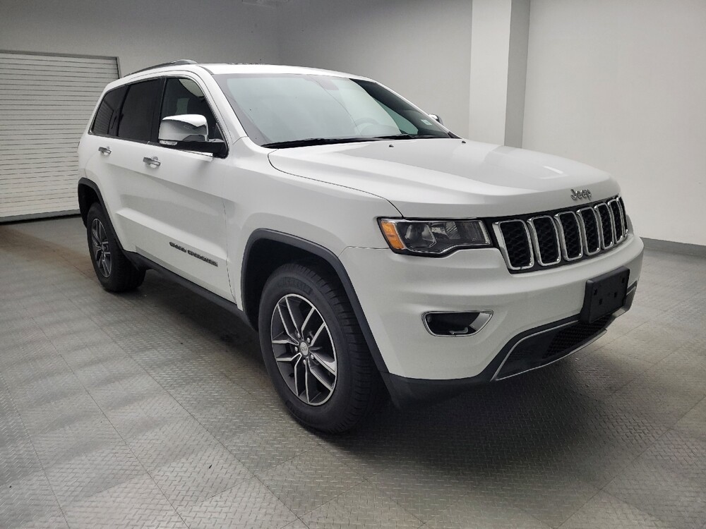 2018 Jeep Grand Cherokee in Grand Rapids, MI 49508 - 18143488 13