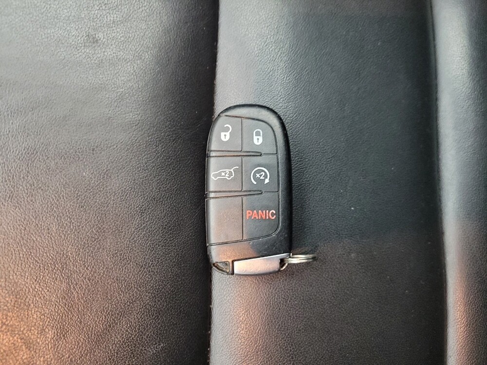 2018 Jeep Grand Cherokee in Grand Rapids, MI 49508 - 18143488 32