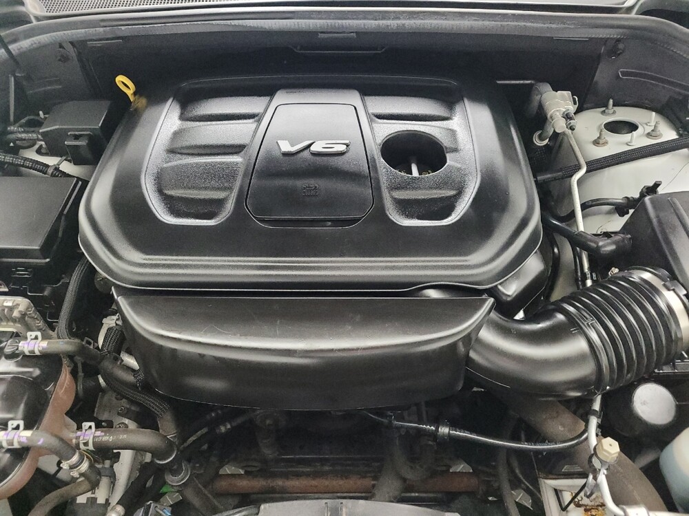 2018 Jeep Grand Cherokee in Grand Rapids, MI 49508 - 18143488 30
