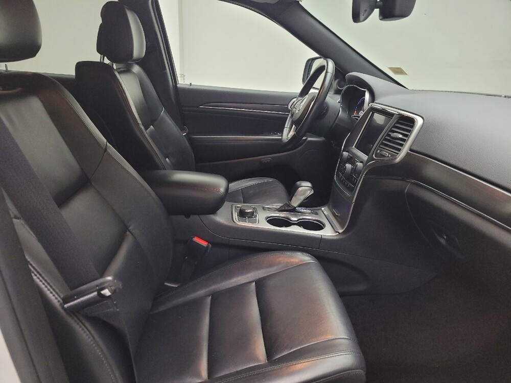 2018 Jeep Grand Cherokee in Grand Rapids, MI 49508 - 18143488 21