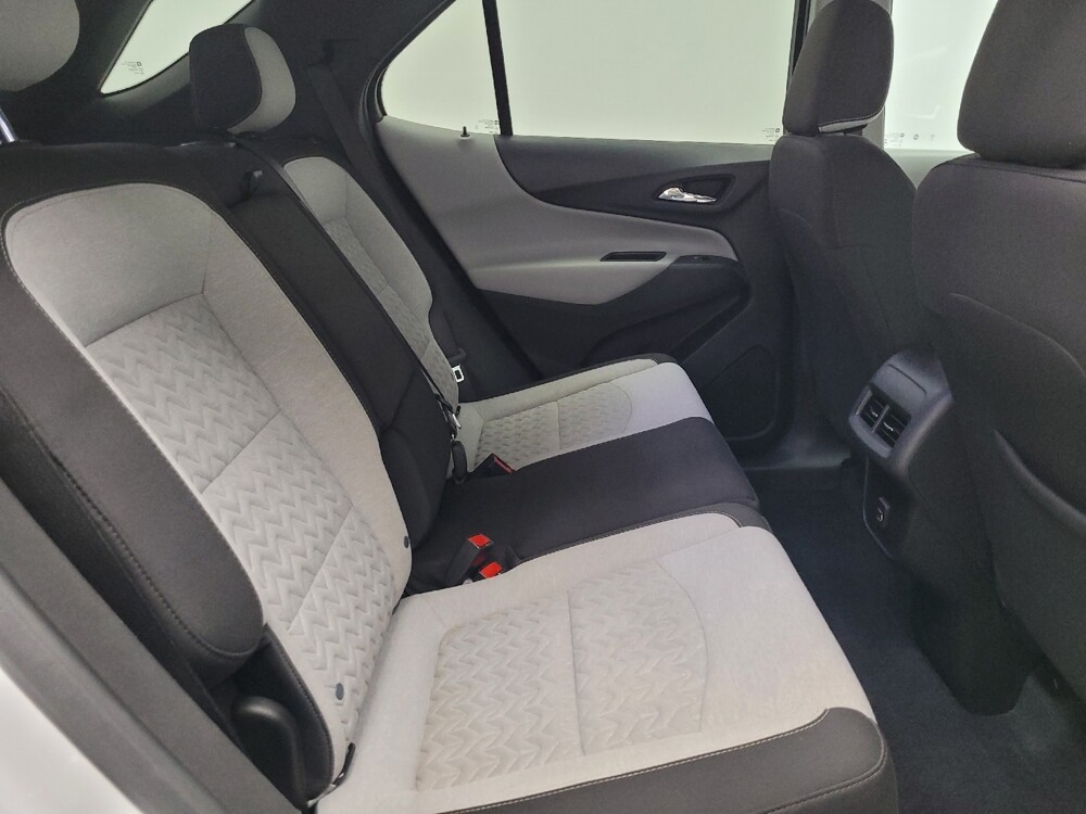 2022 Chevrolet Equinox in Las Vegas, NV 89102 - 18143489 19