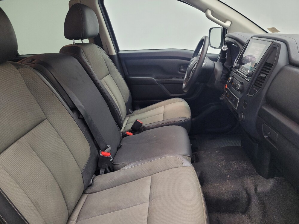 2021 Nissan Titan in Antioch, TN 37013 - 18143504 21