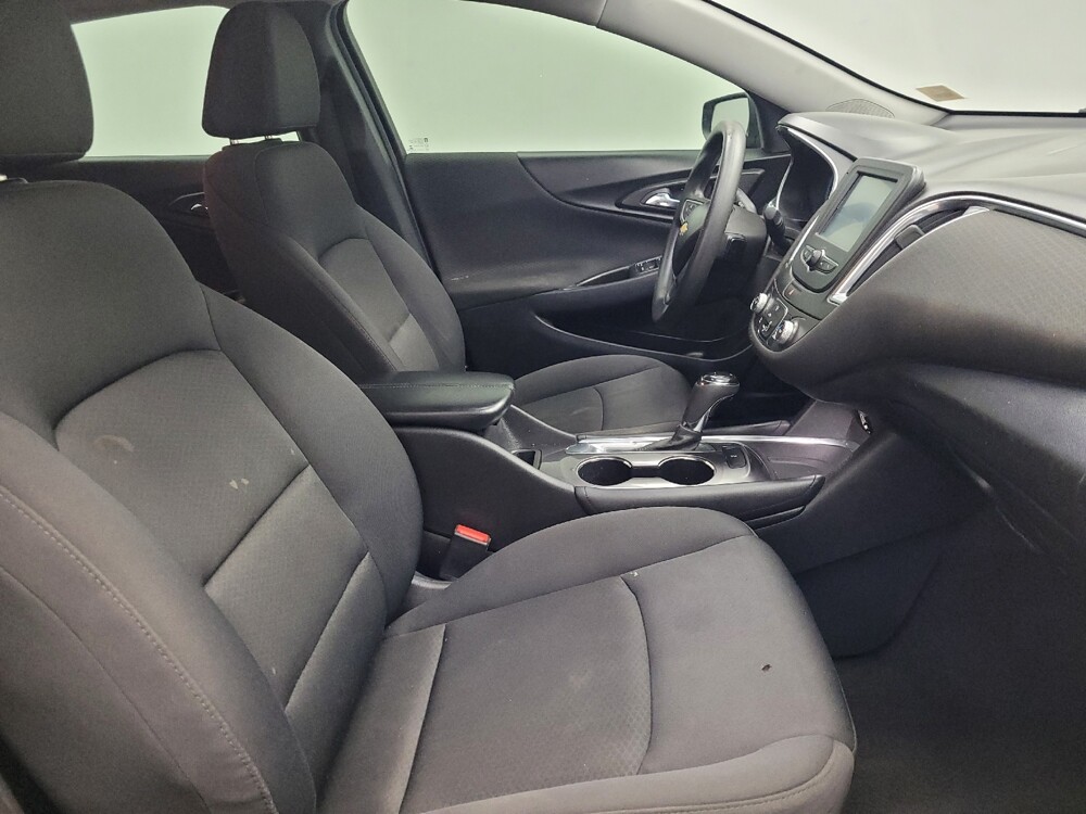 2016 Chevrolet Malibu in Antioch, TN 37013 - 18143509 21