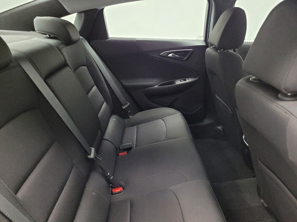 2020 Chevrolet Malibu in Antioch, TN 37013 - 18143510 19