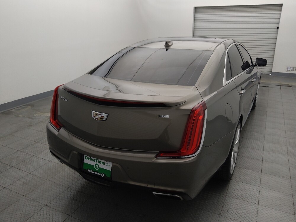 2018 Cadillac XTS in Houston, TX 77074 - 18143517 7