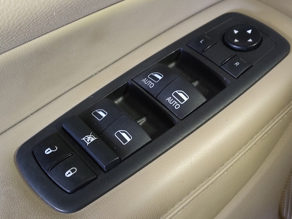 2021 Jeep Grand Cherokee in Houston, TX 77074 - 18143518 27