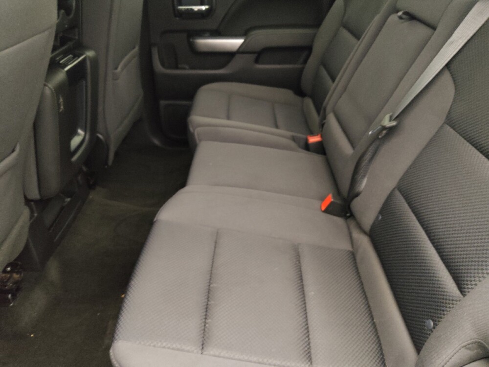 2018 Chevrolet Silverado 1500 in Bradenton, FL 34207 - 18143537 18