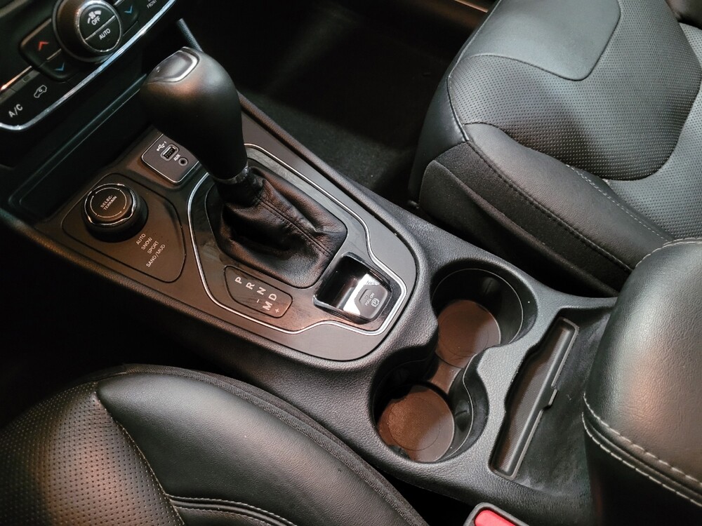 2020 Jeep Cherokee in Allentown, PA 18103 - 18143538 26