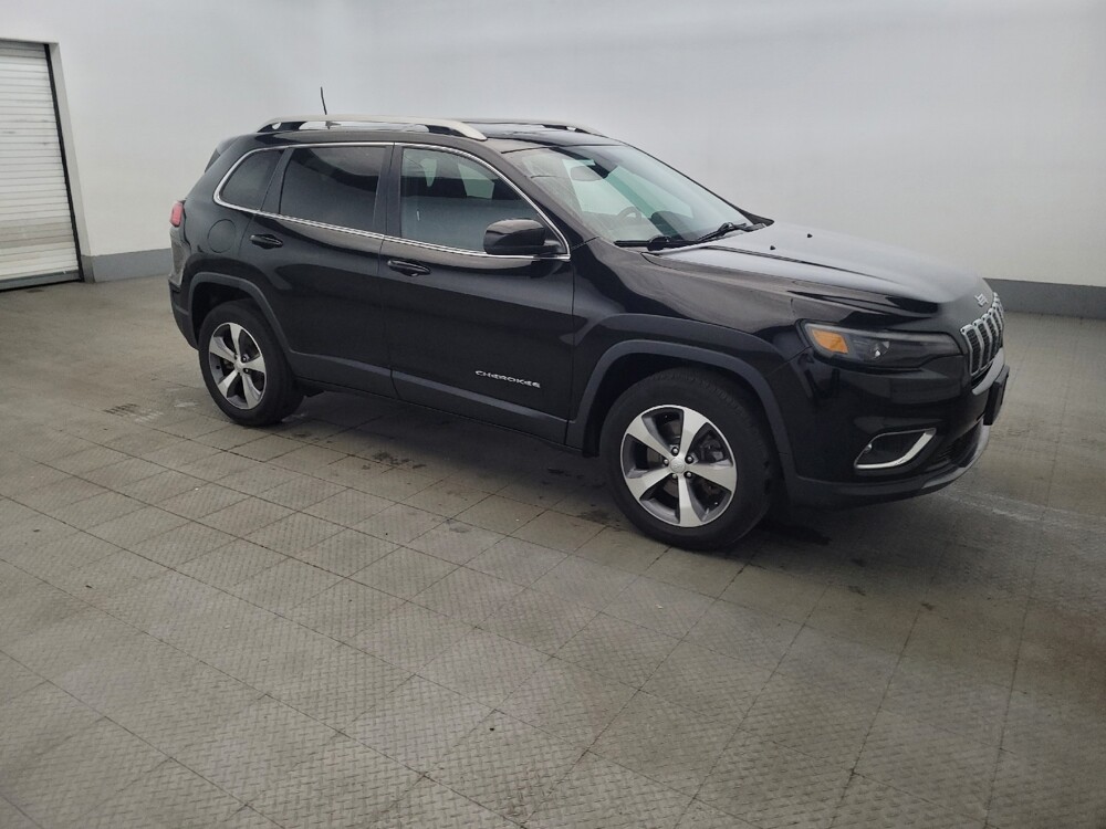 2020 Jeep Cherokee in Allentown, PA 18103 - 18143538 11