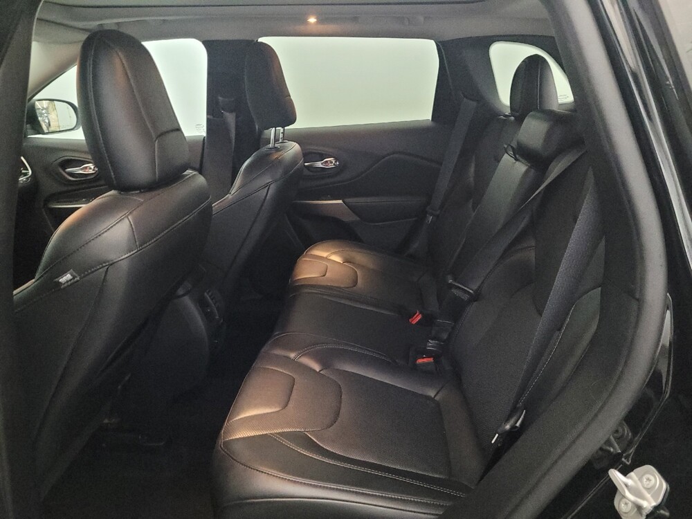 2020 Jeep Cherokee in Allentown, PA 18103 - 18143538 18