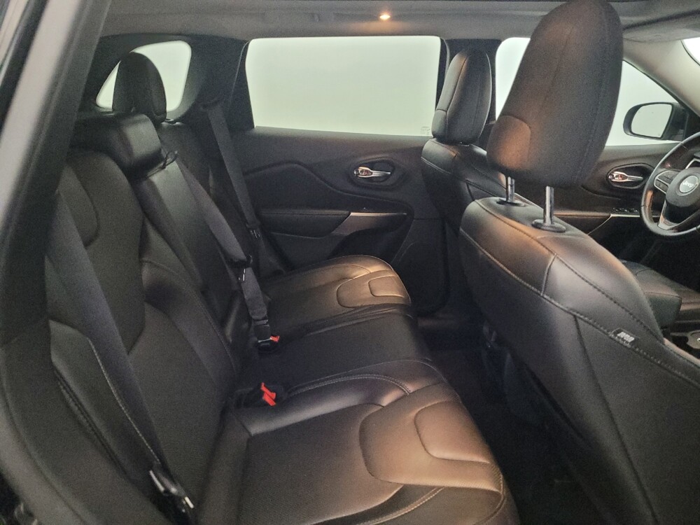 2020 Jeep Cherokee in Allentown, PA 18103 - 18143538 19
