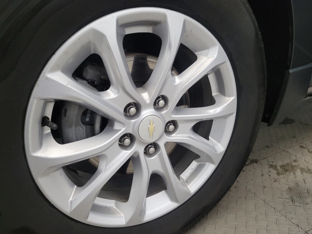 2020 Chevrolet Equinox in Pittsburgh, PA 15237 - 18143539 31