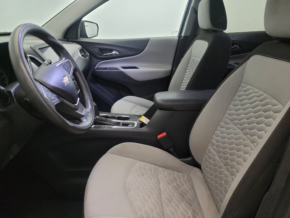 2020 Chevrolet Equinox in Pittsburgh, PA 15237 - 18143539 17