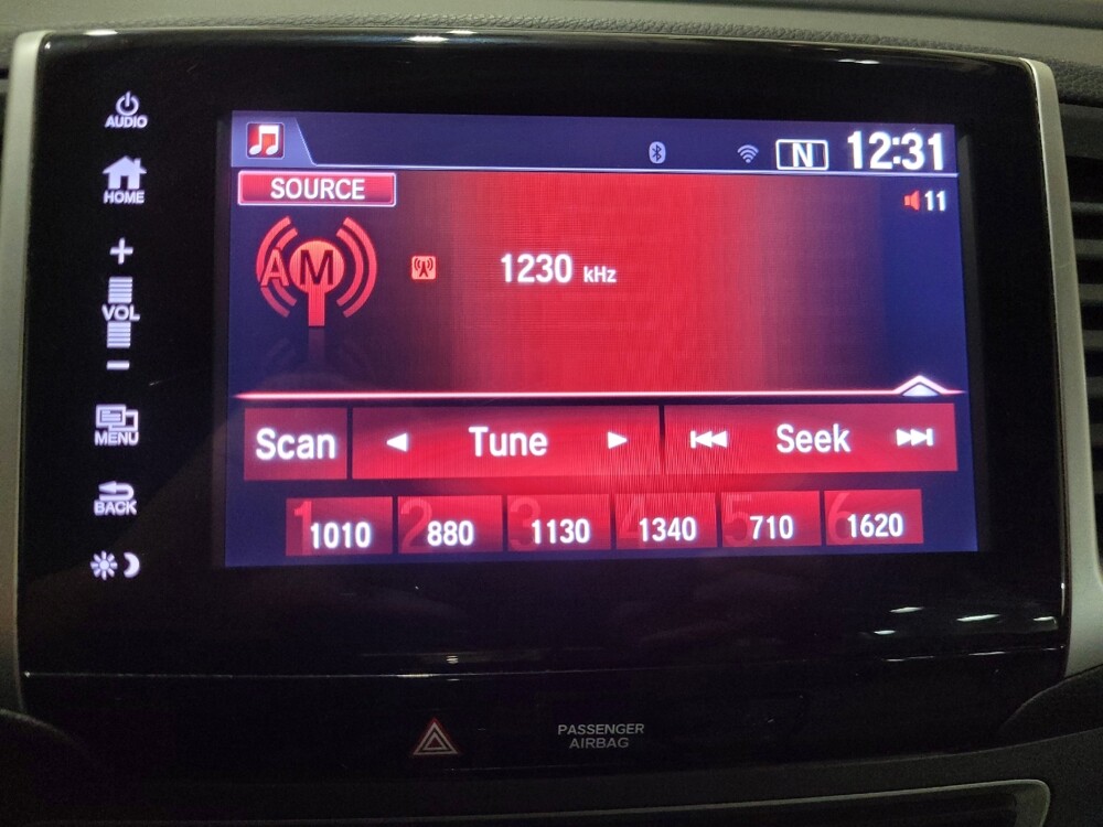 2017 Honda Pilot in Laurel, MD 20724 - 18143541 25
