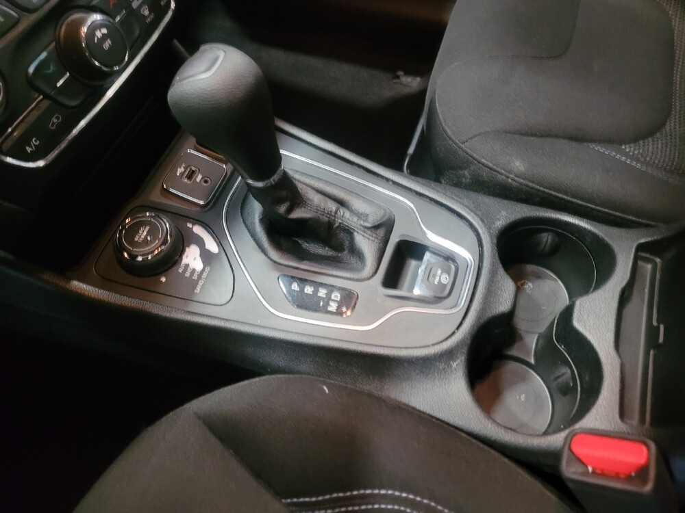 2020 Jeep Cherokee in New Castle, DE 19720 - 18143546 26