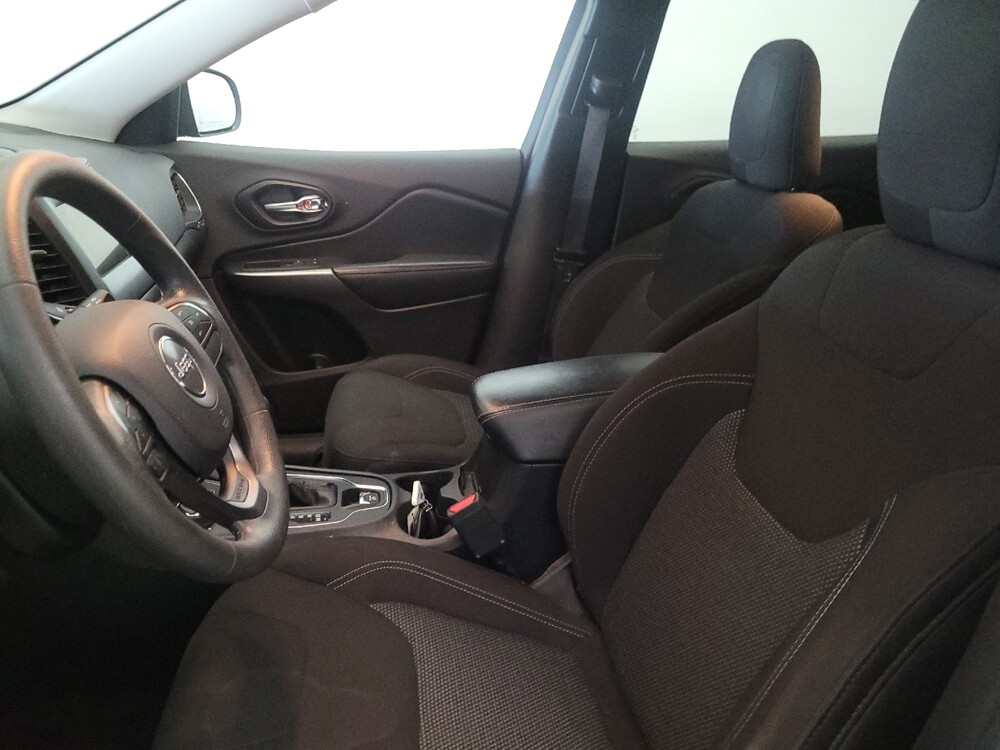 2020 Jeep Cherokee in New Castle, DE 19720 - 18143546 17