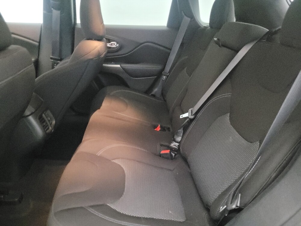 2020 Jeep Cherokee in New Castle, DE 19720 - 18143546 18